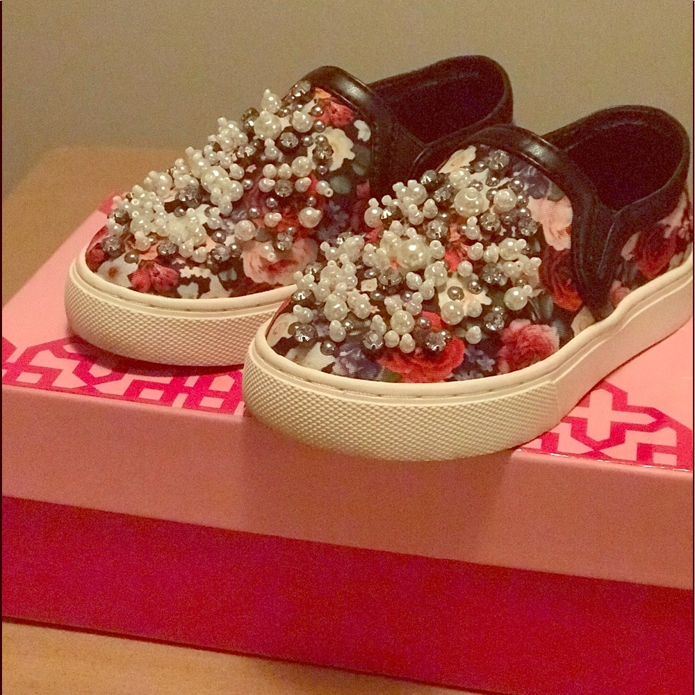 Bedazzled Girl Sneakers